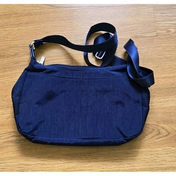BAGGALLINI Everyday AntiTheft RFID protection nylon crossbody Dark Blue - Picture 5 of 13